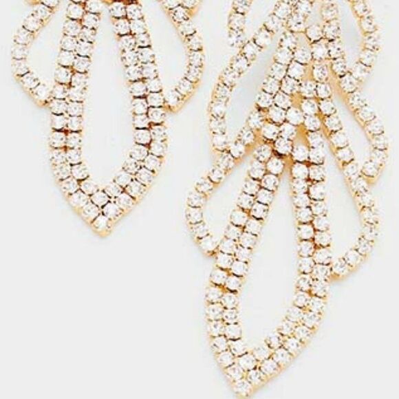 Pave Crystal Rhinestone Marquise Clip on Earrings NWT - Picture 2 of 6